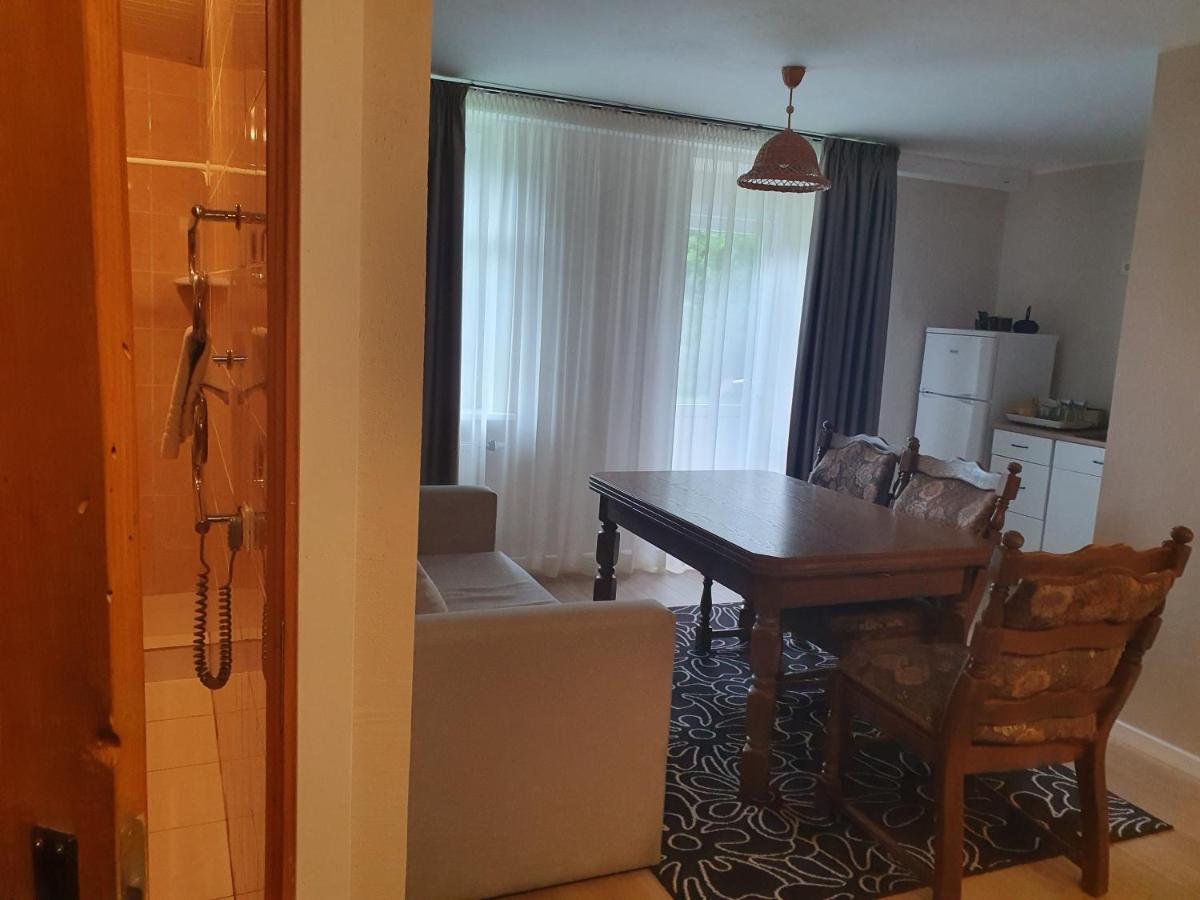 Laukdvaris Laukzeme Exteriér fotografie