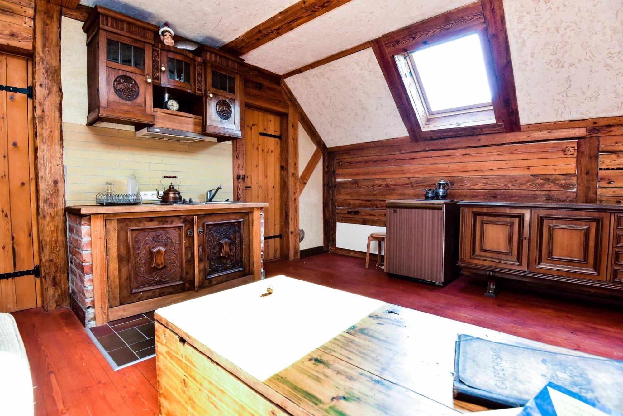 Laukdvaris Laukzeme Pokoj fotografie